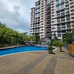 Mirror Condostay @ Saujana Aster Condominium