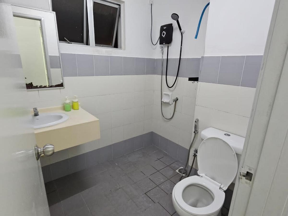 Pangsapuri Mirror Condostay @ Saujana Aster