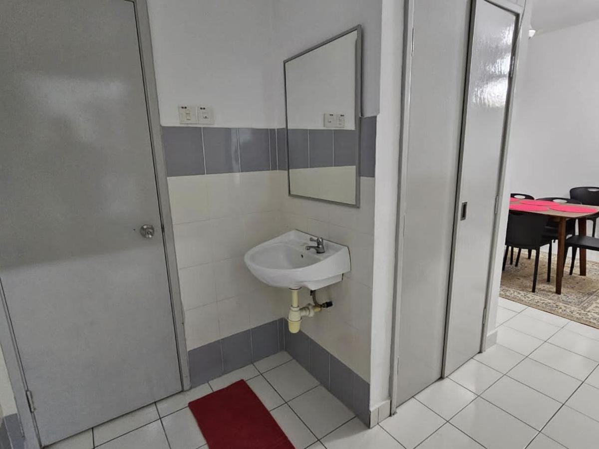 Pangsapuri Mirror Condostay @ Saujana Aster